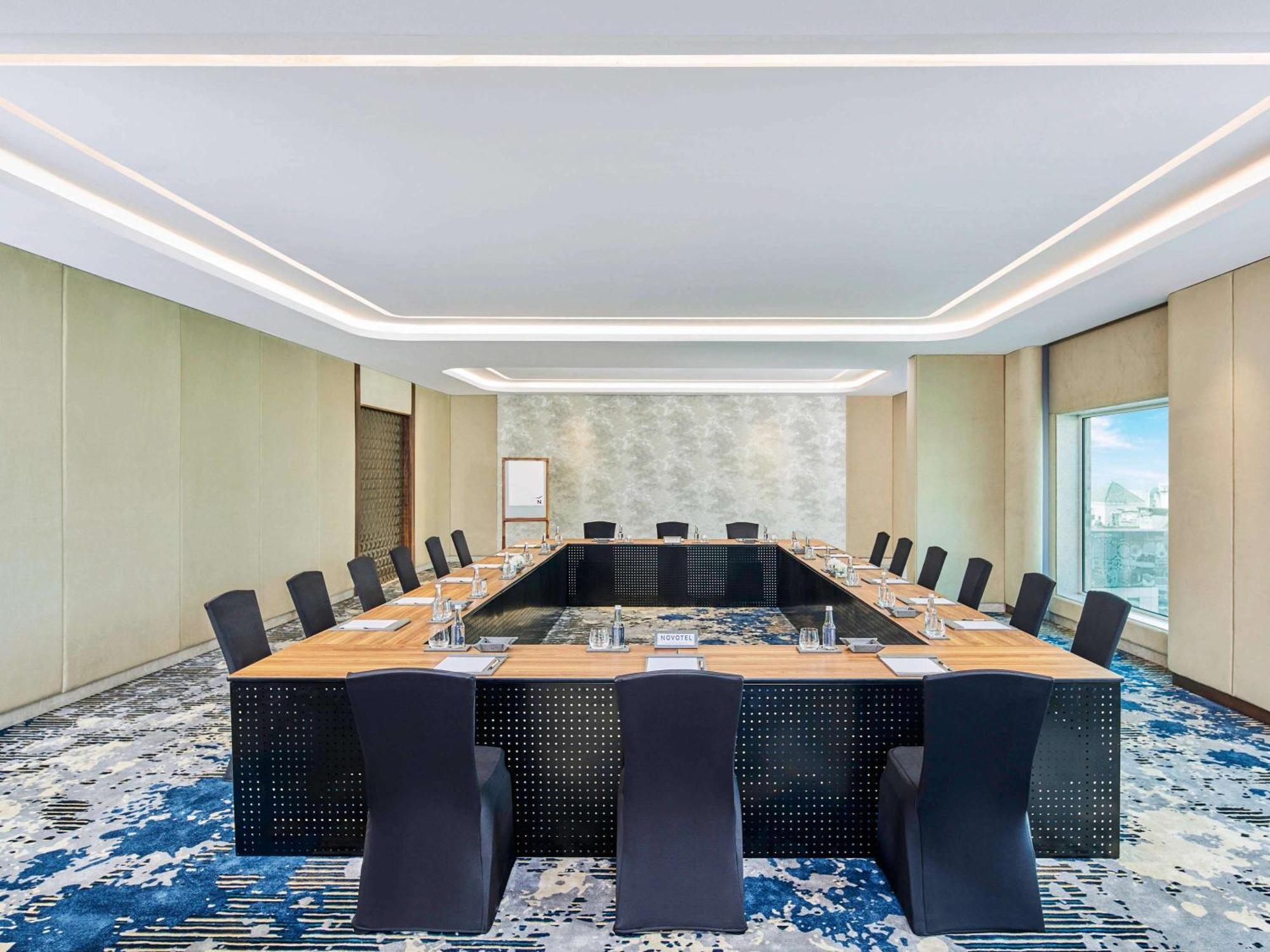 Novotel Mumbai International Airport Bagian luar foto